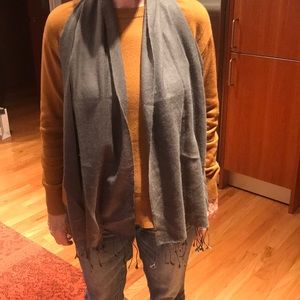 Grey pashmina & silk